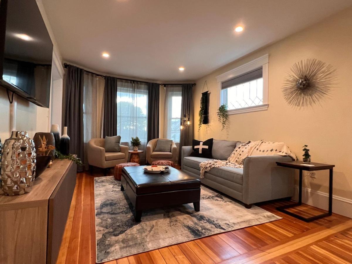 Your Boston Retreat - Great Porches - 2/Br Sleep 6 Everett Экстерьер фото