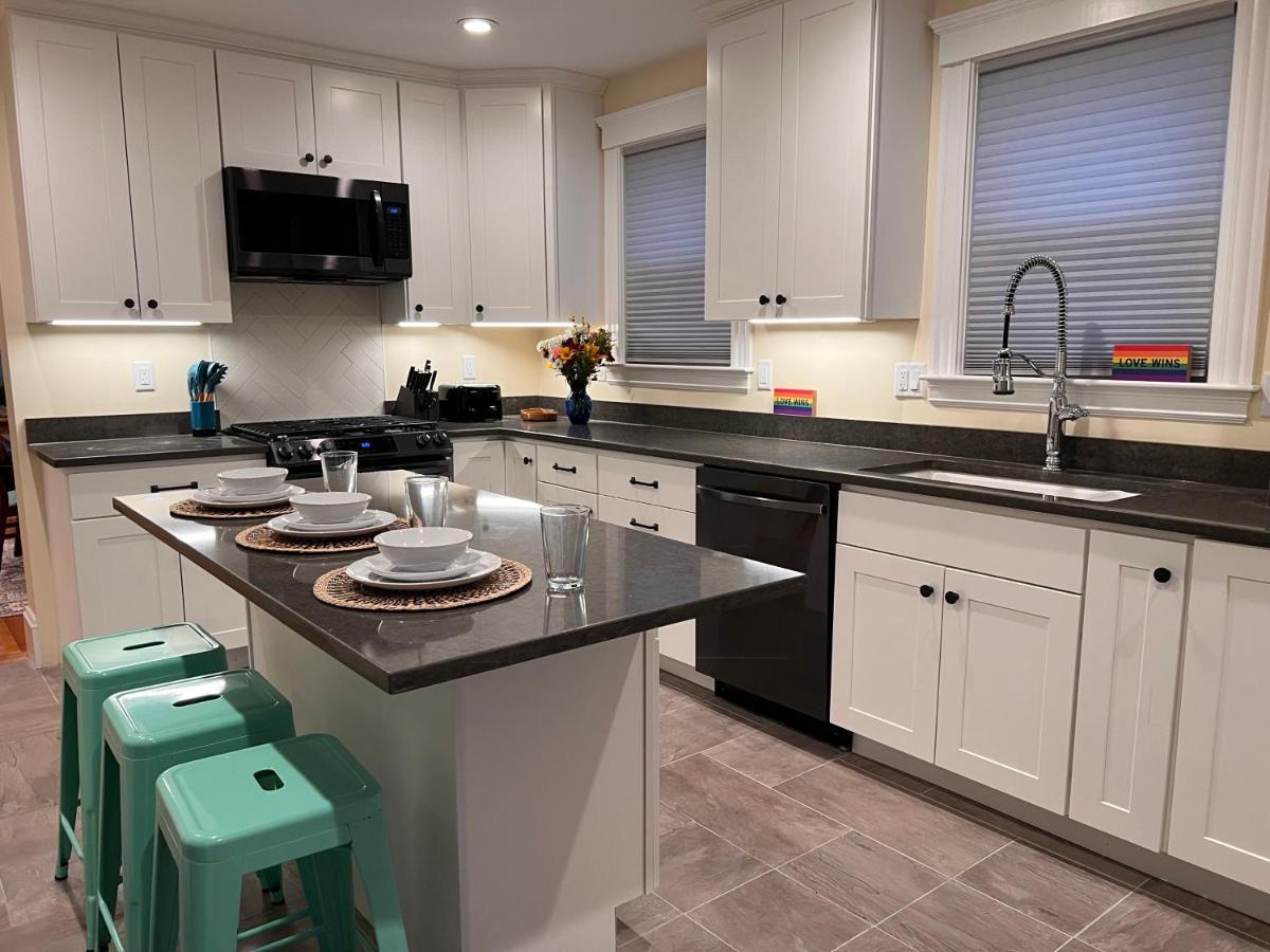 Your Boston Retreat - Great Porches - 2/Br Sleep 6 Everett Экстерьер фото